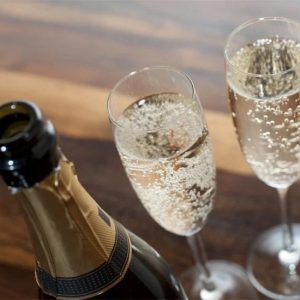 House Champagne (Glass)
