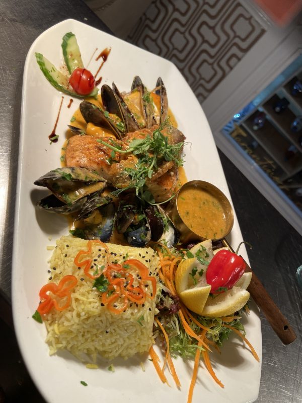 Sea Bass & Salmon with Mussels